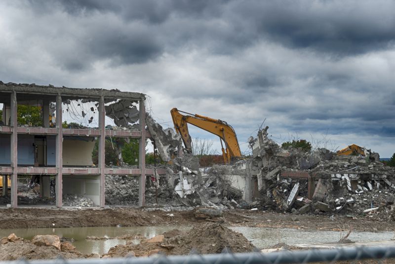 Commercial Demolition Service in Sacramento, CA