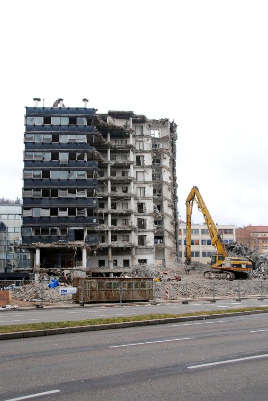 Office Demolition in Sacramento, CA