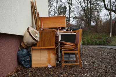 Old Furniture Disposal in Roseville, CA